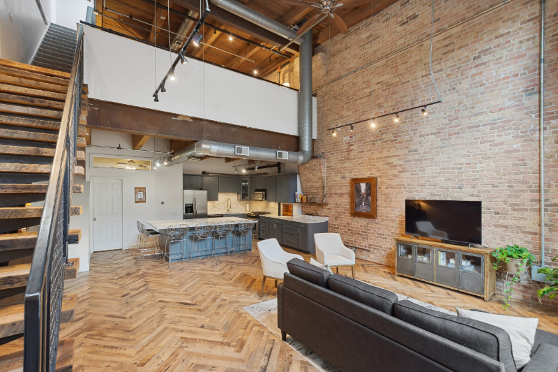 brad-kristin-sitting